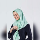 arzu feels like a dream square TWILL SILK Medium with natural silk Shimmer