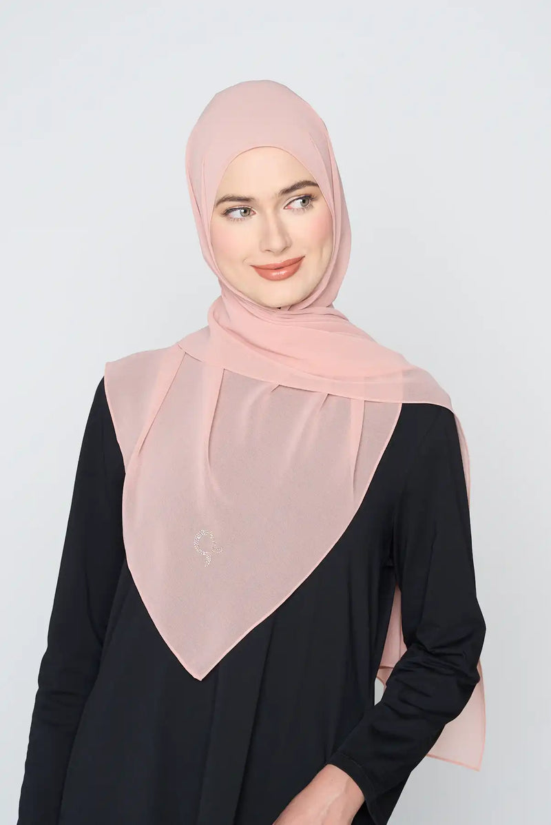 text -- georgette nude blush