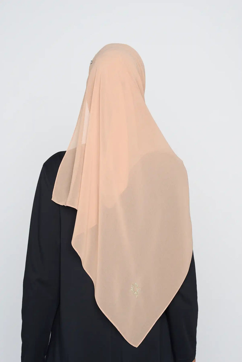 text -- georgette caramel mist