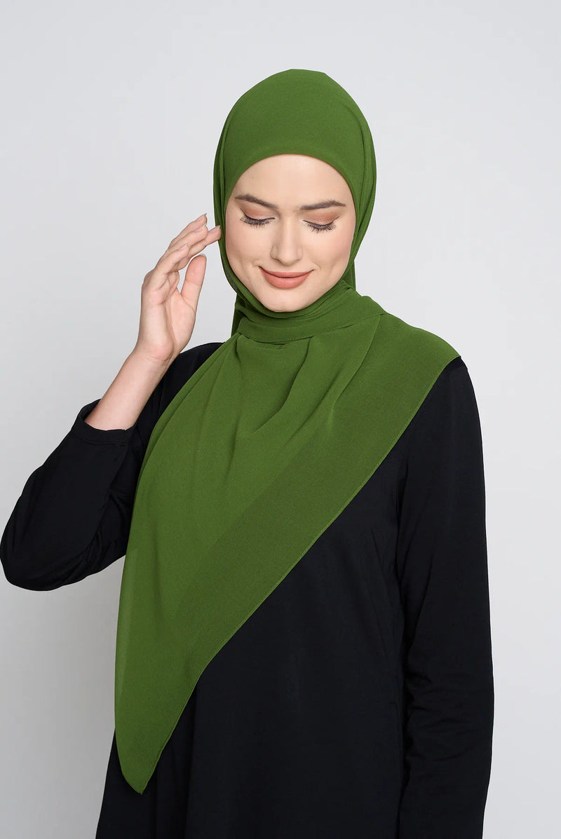 text -- georgette vintage green