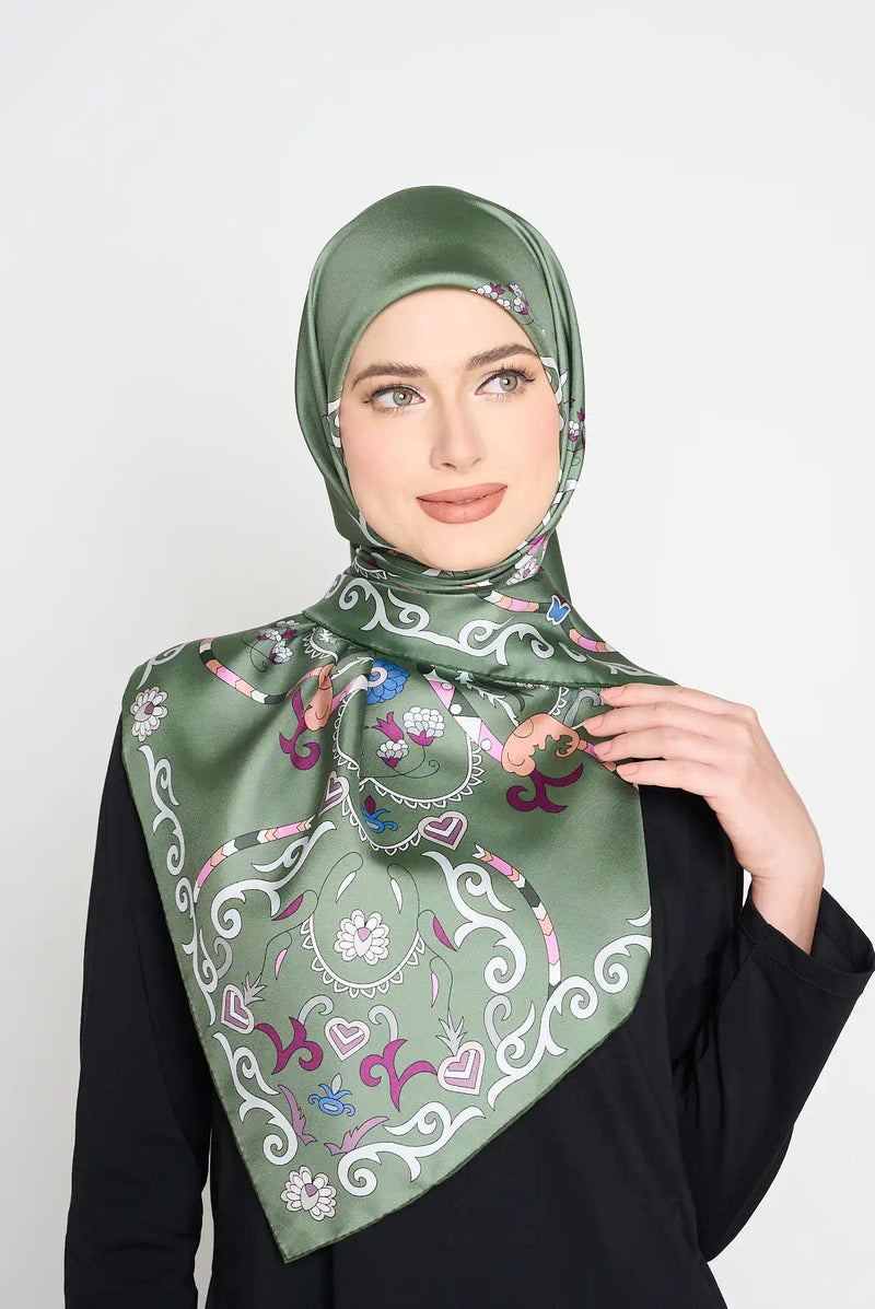 text -- paisley garden green