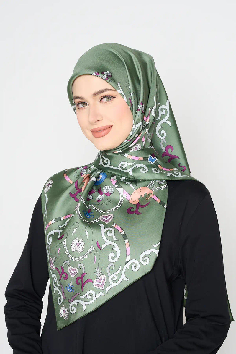 text -- paisley garden green