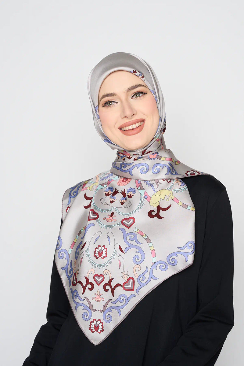 text -- paisley pearl grey