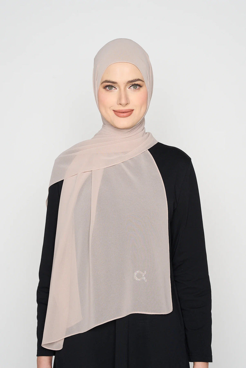 text -- georgette soft greige