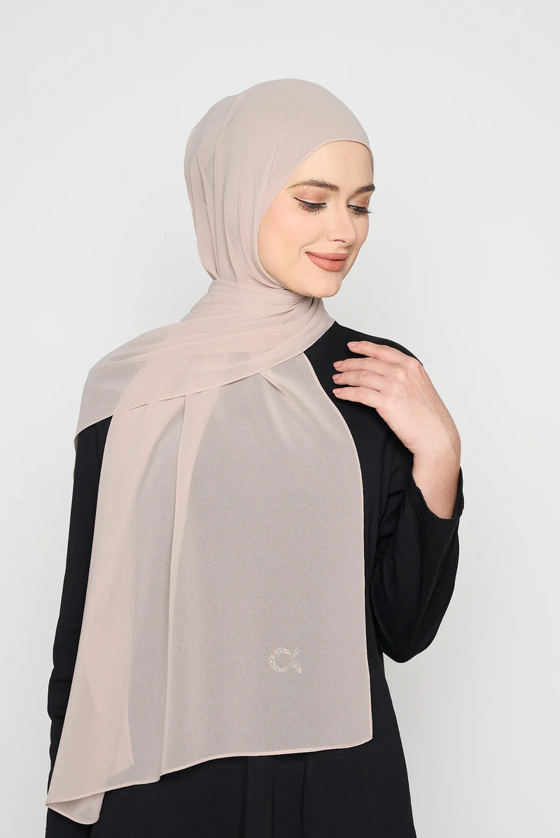 text -- georgette soft greige