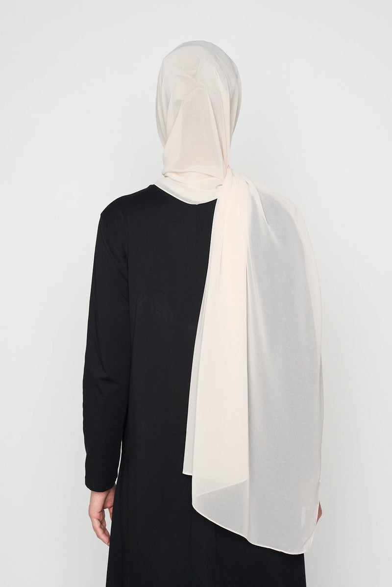 text -- georgette sandshell