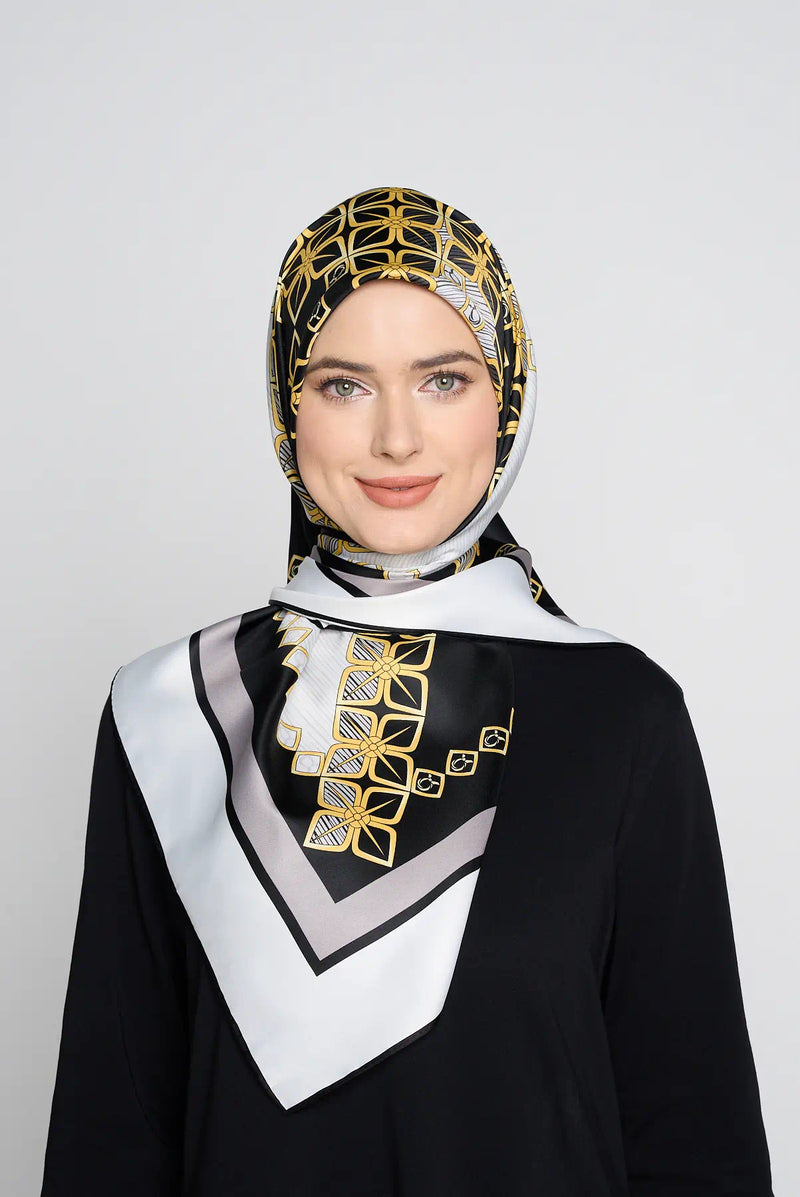 quiet star SOFT TWILL square medium