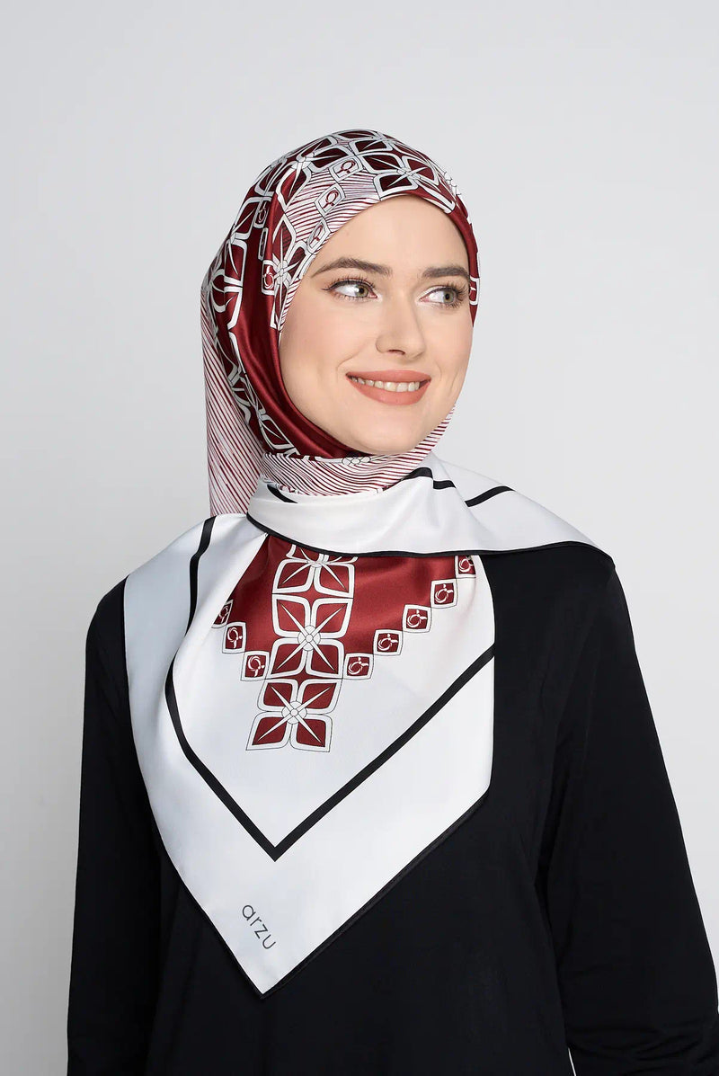 text -- star classic maroon