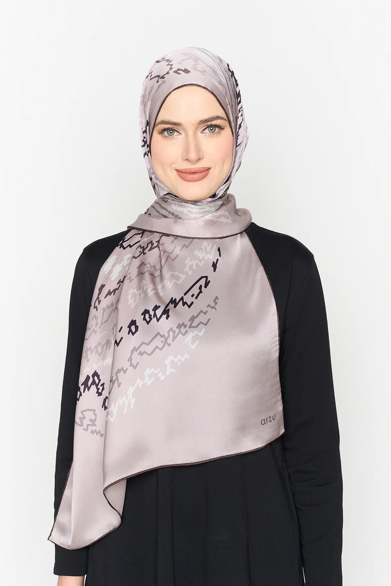 text -- thumbprint dusty taupe