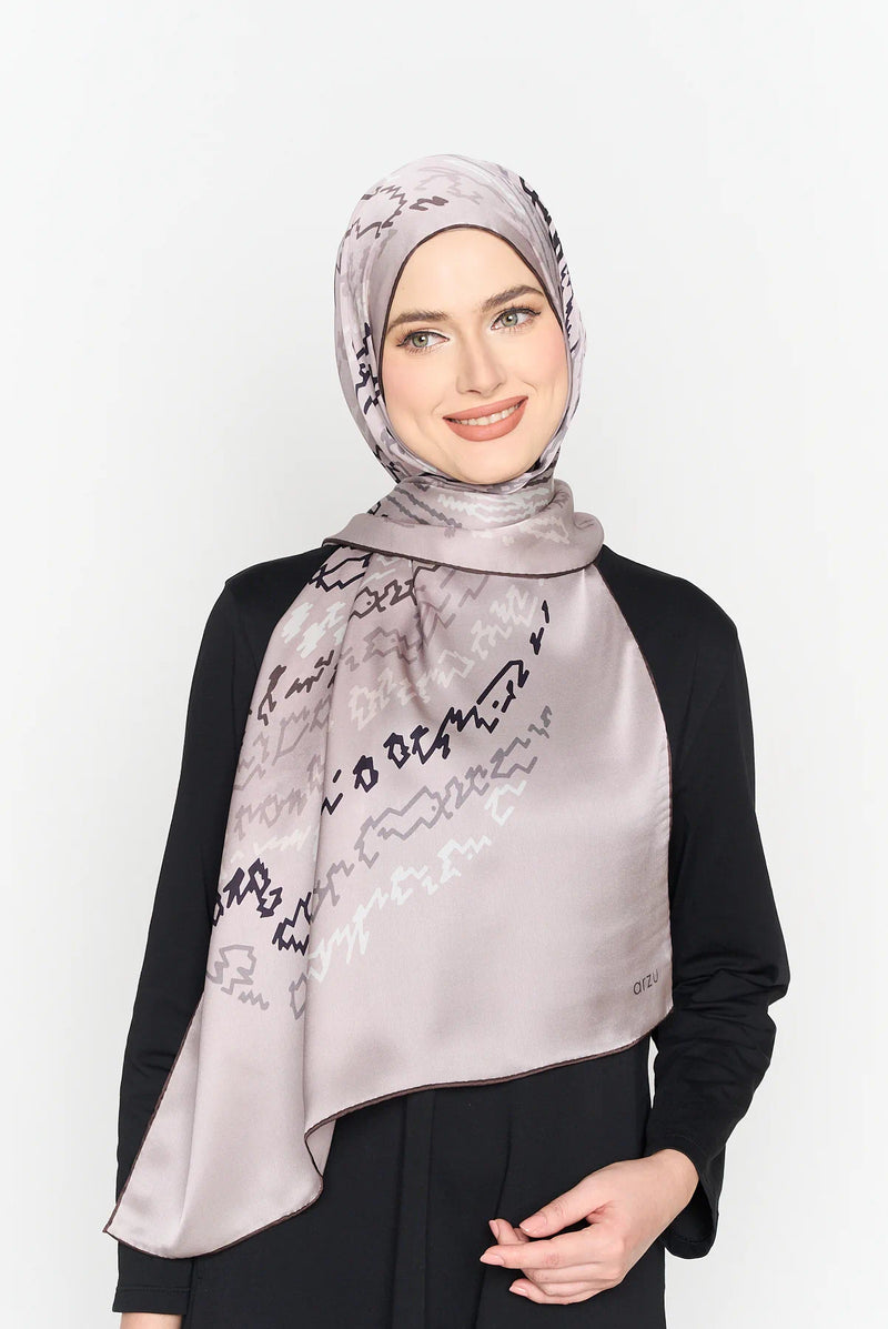 text -- thumbprint dusty taupe