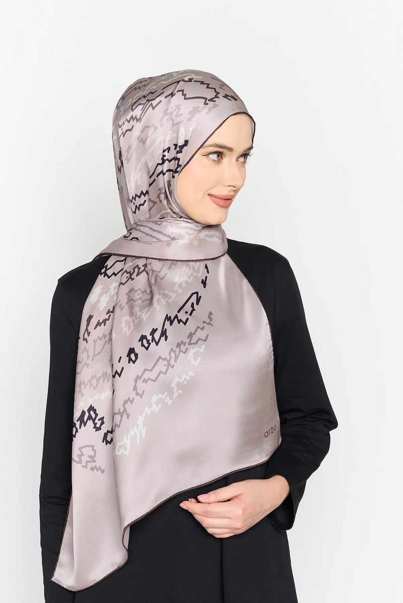 text -- thumbprint dusty taupe