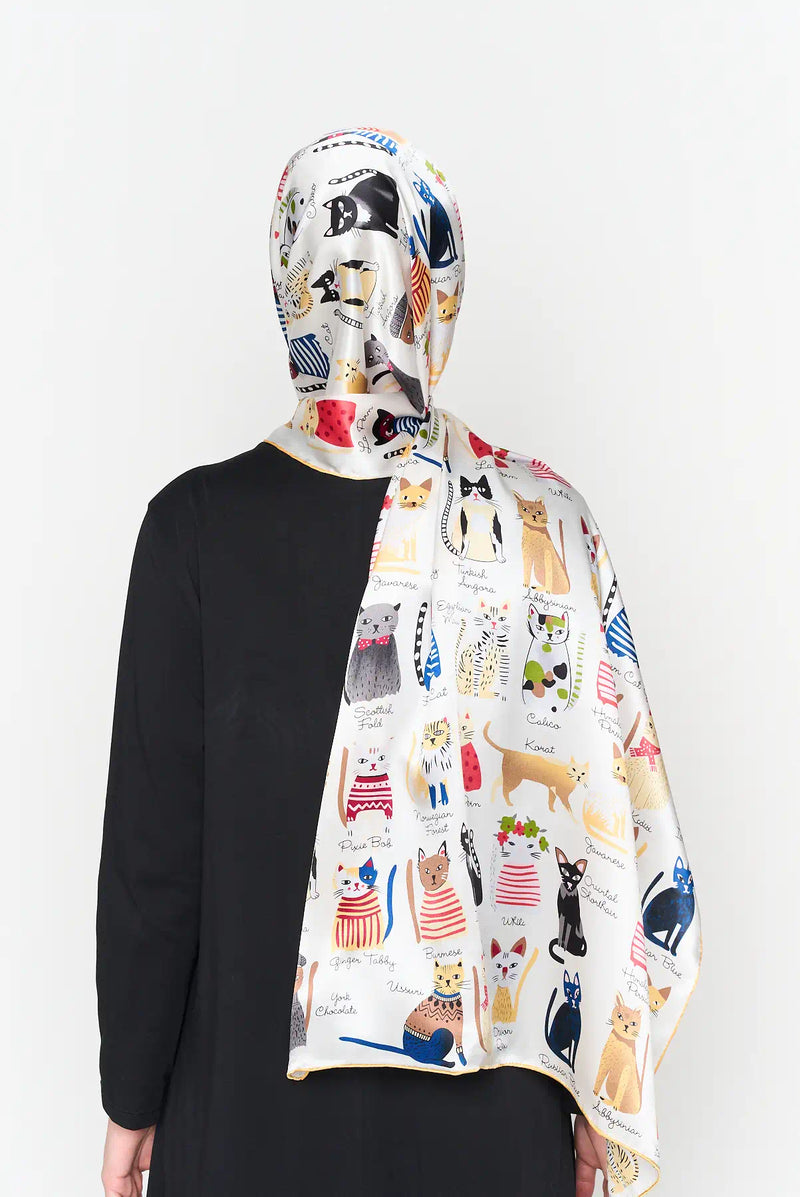 text -- cats warm white