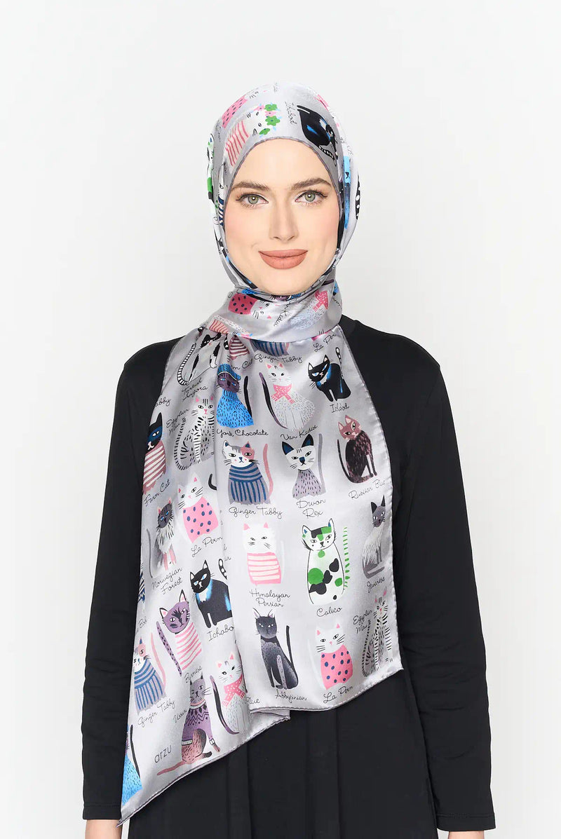 text -- cats elegant grey