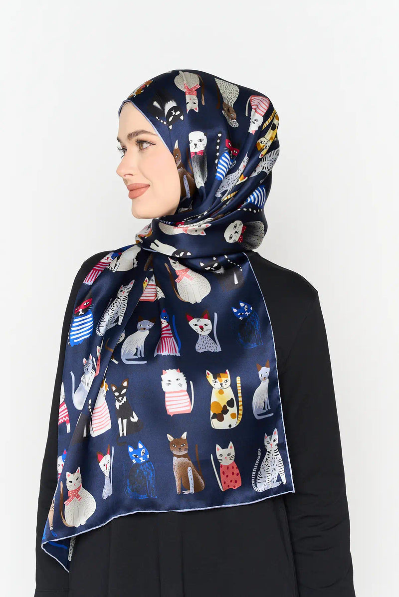 text -- cats midnight navy