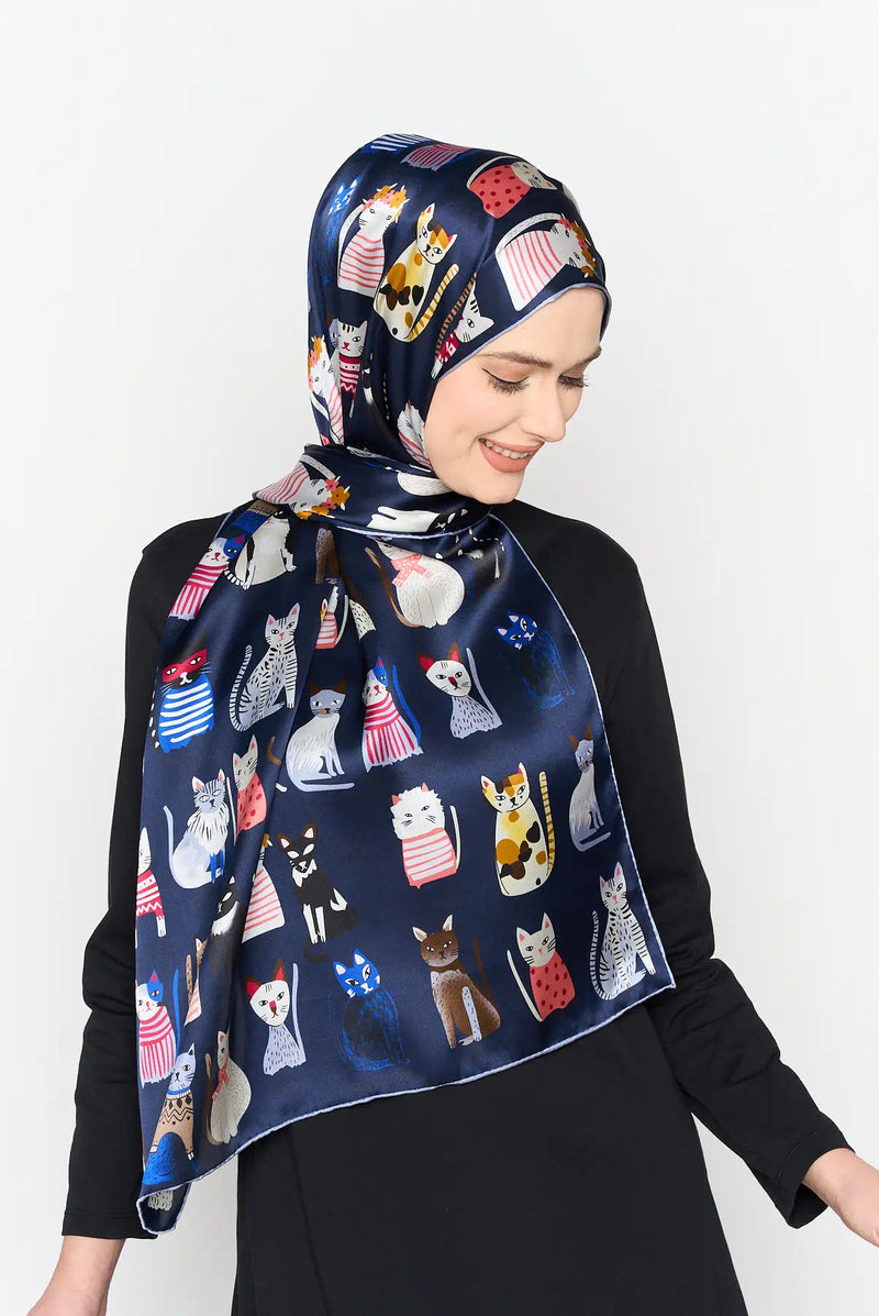 text -- cats midnight navy