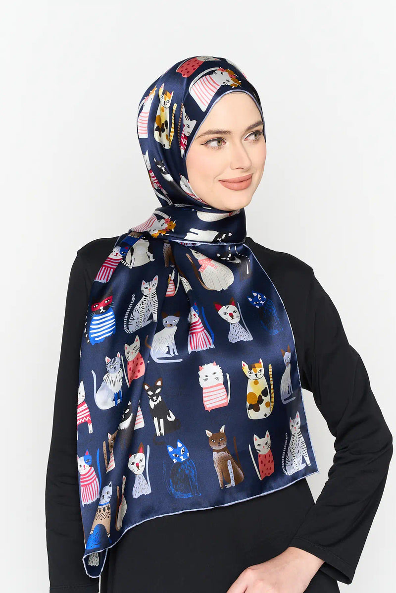 text -- cats midnight navy