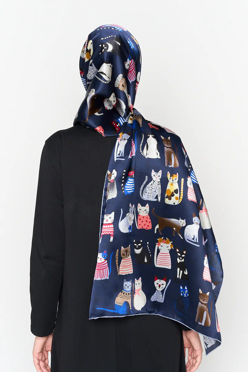 text -- cats midnight navy