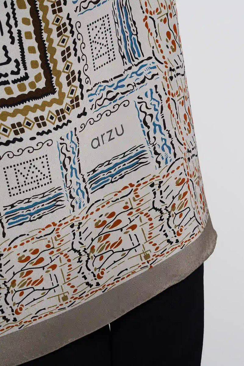 text -- dreamy classic taupe