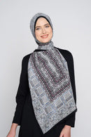 text -- dreamy sophisticated black