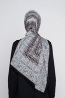 text -- dreamy sophisticated black