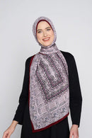 text -- dreamy luxe maroon