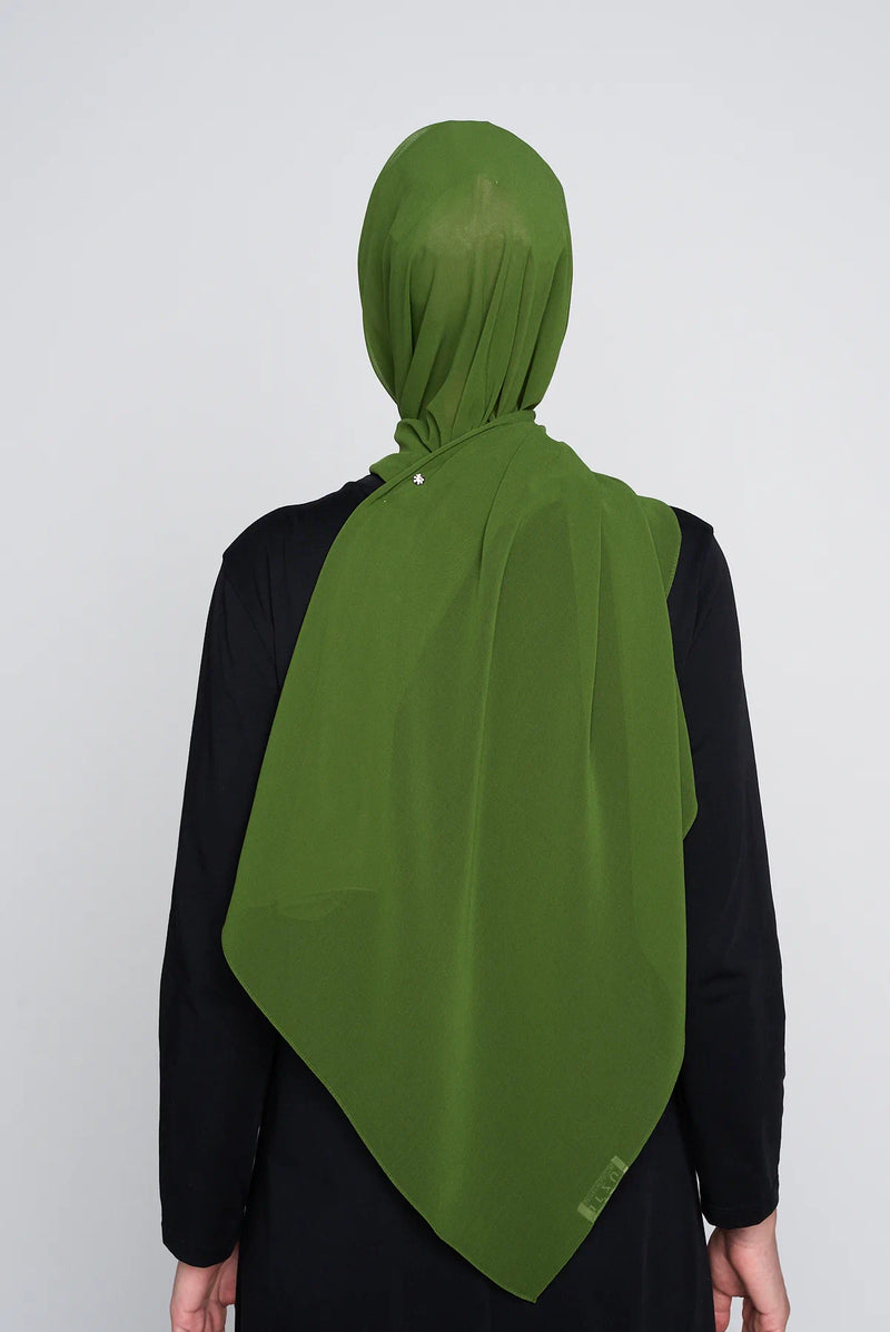 text -- georgette vintage green