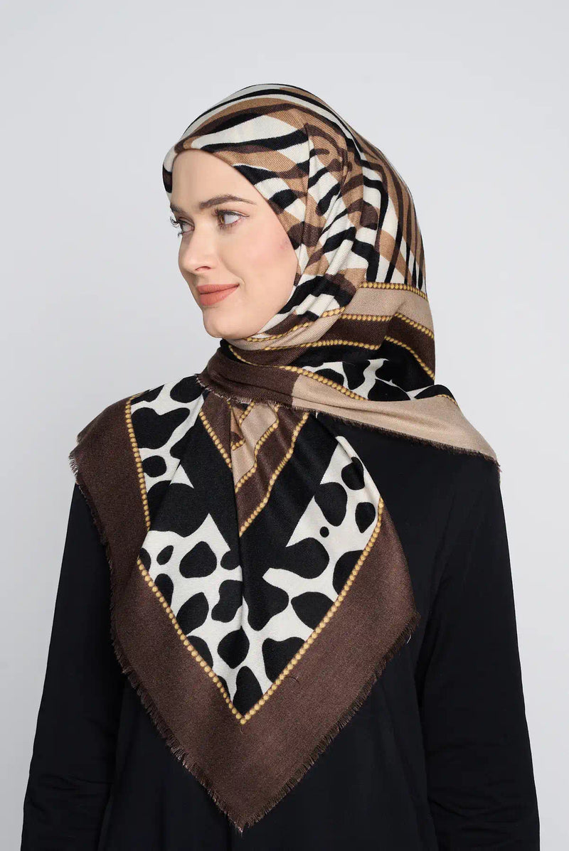 text -- savanna luxe