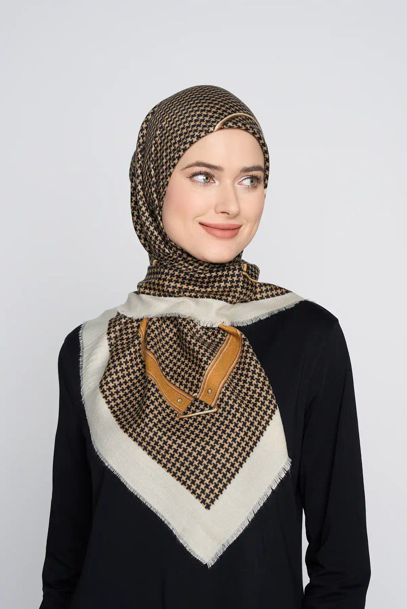 text -- classic reins