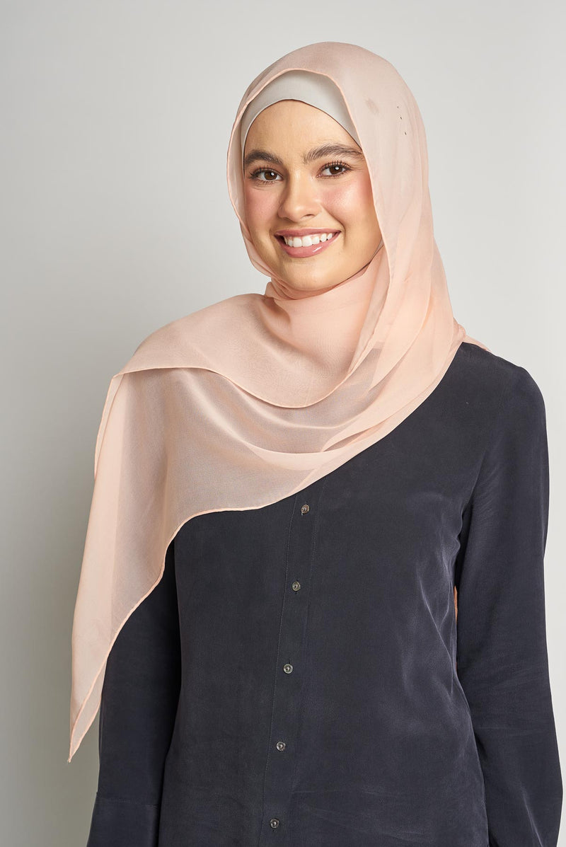 text -- crepe silk au natural