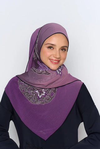 text -- cashew purple