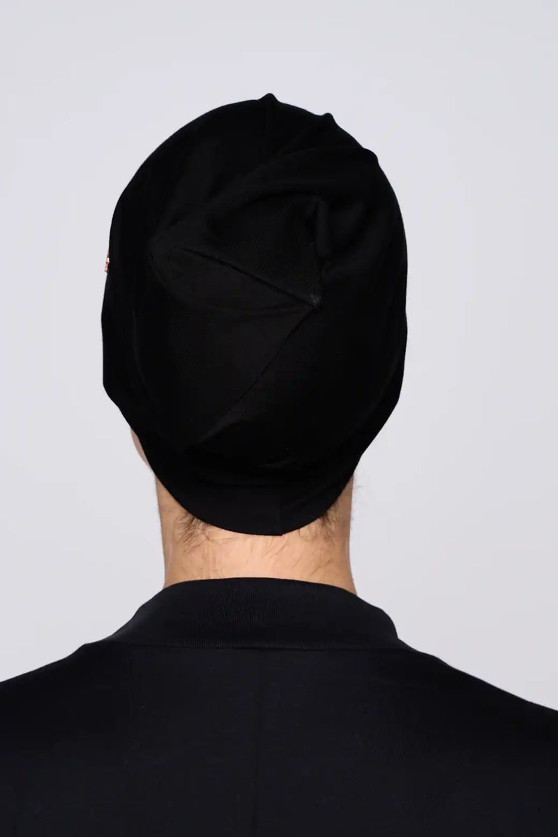 text -- black