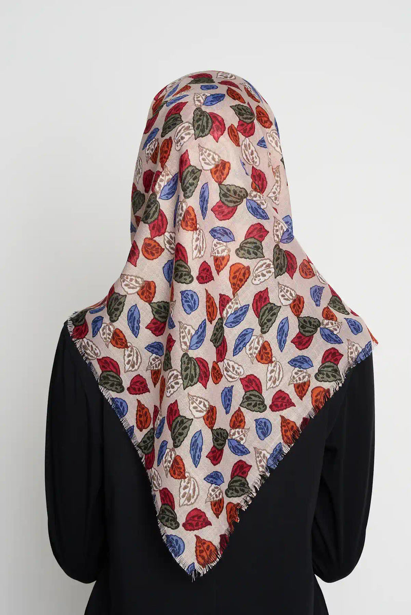 text -- quiet leaves nude pink