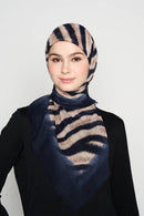 text -- easy stripe navy mocha