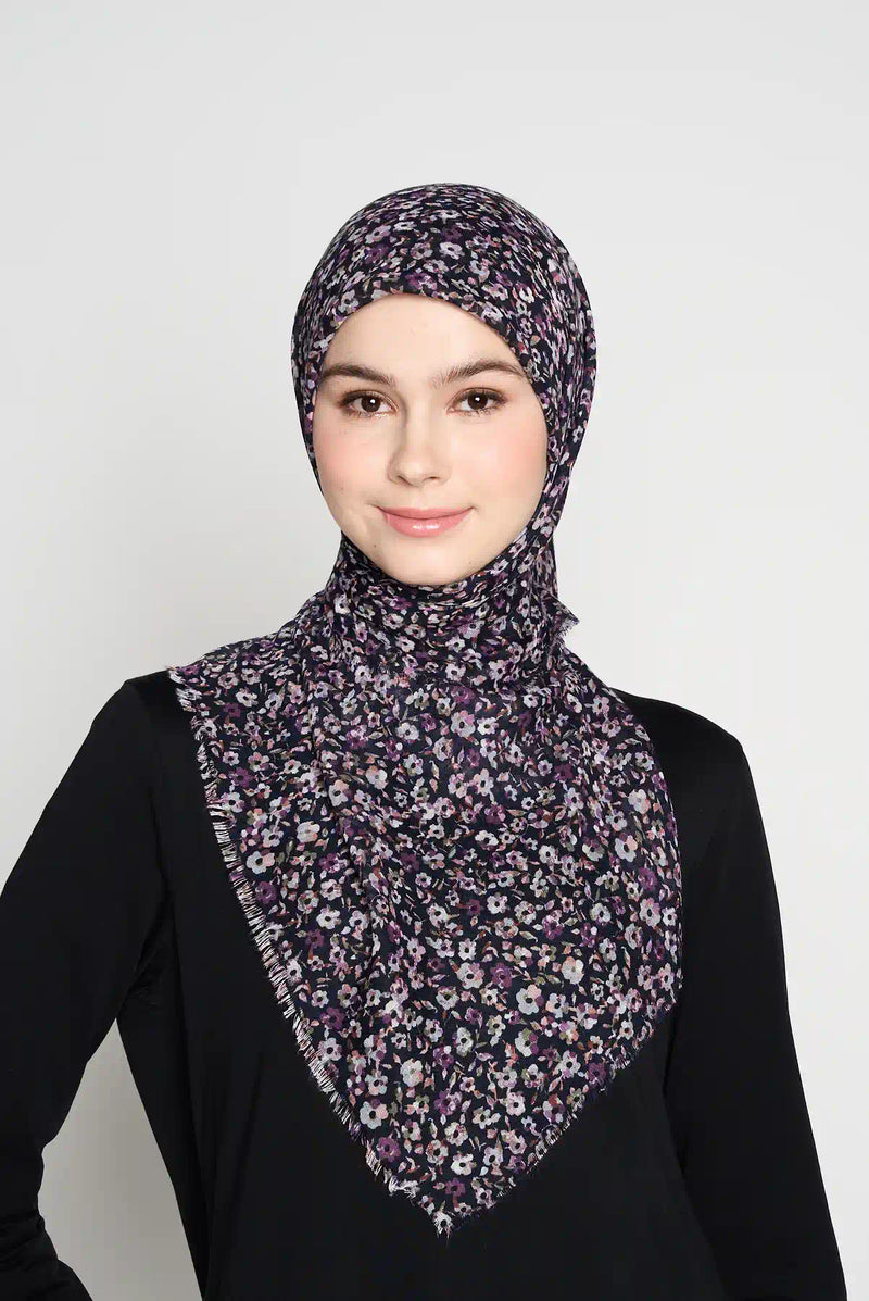 text -- dusty garden plum