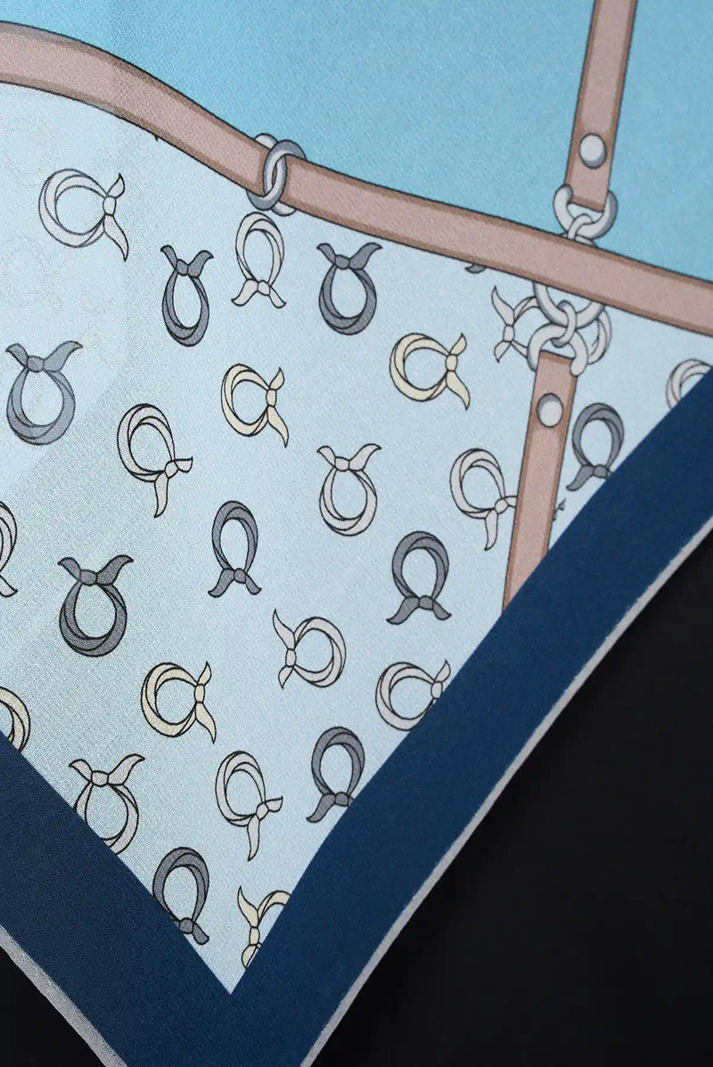 text -- chain stone navy