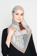 text -- chain taupe mist