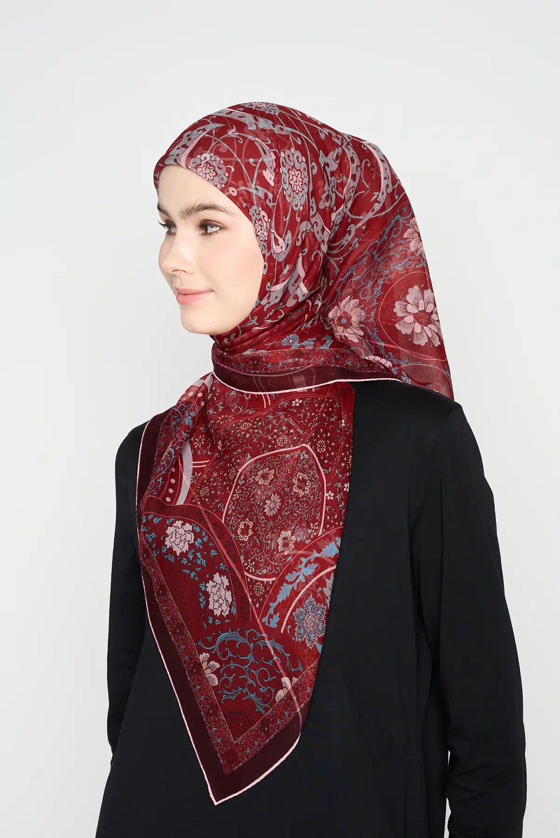 text -- blossom classic red