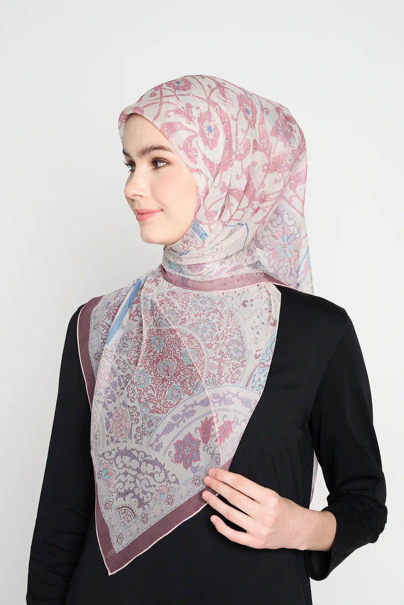 text -- blossom soft nude