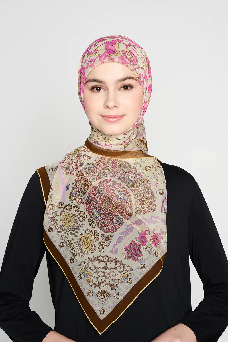 text -- blossom soft beige