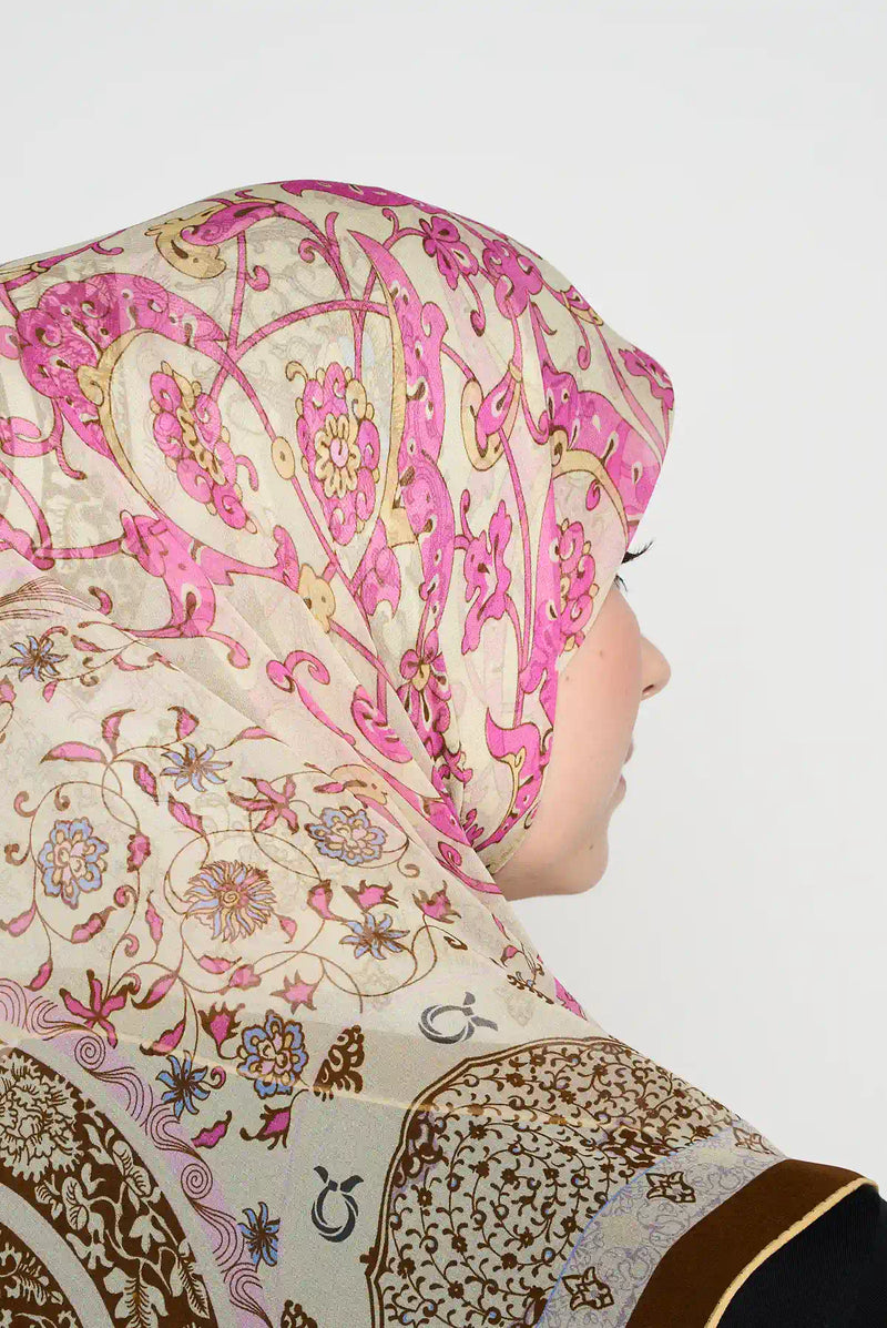 text -- blossom soft beige