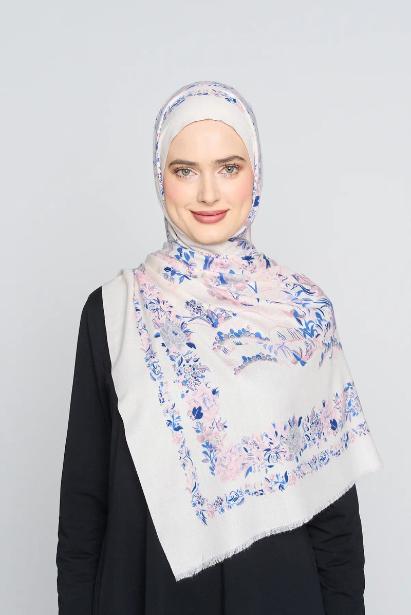 text -- garden escape