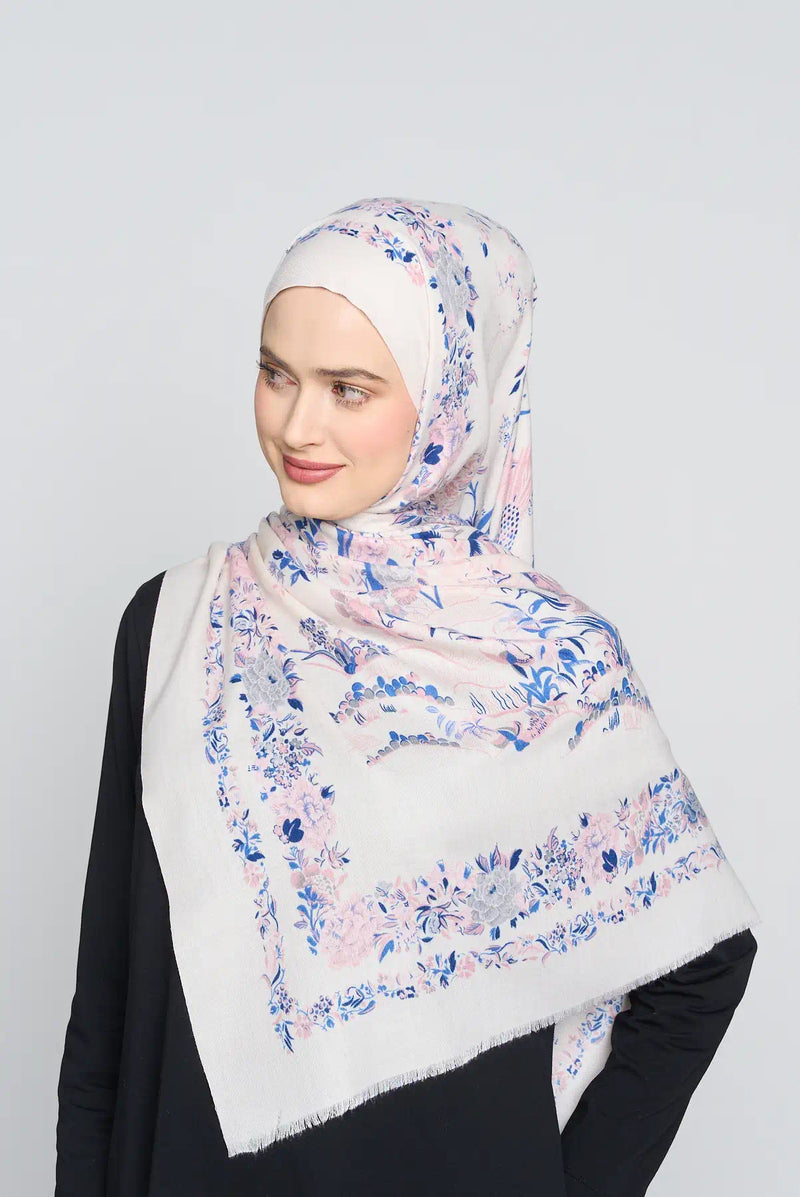 text -- garden escape