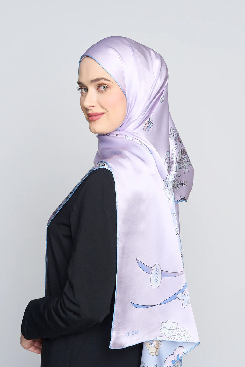 text -- reversible wisteria and dusty lilac