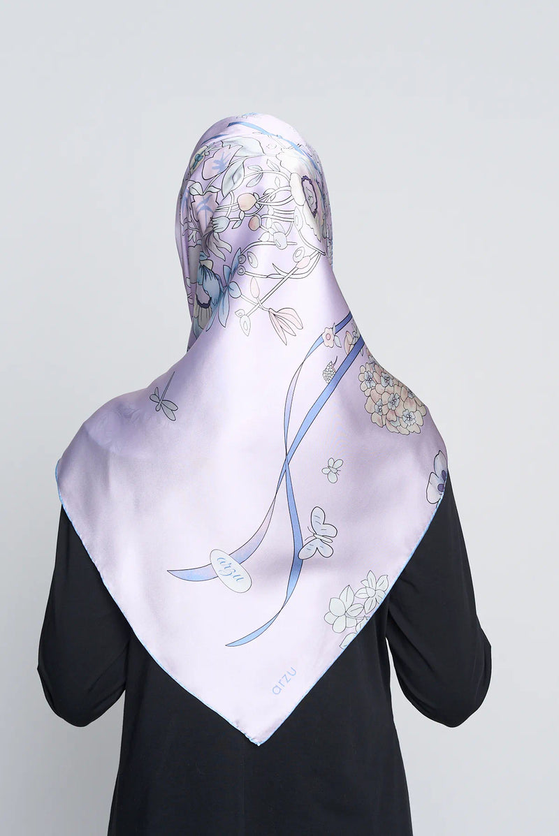 text -- reversible wisteria and dusty lilac
