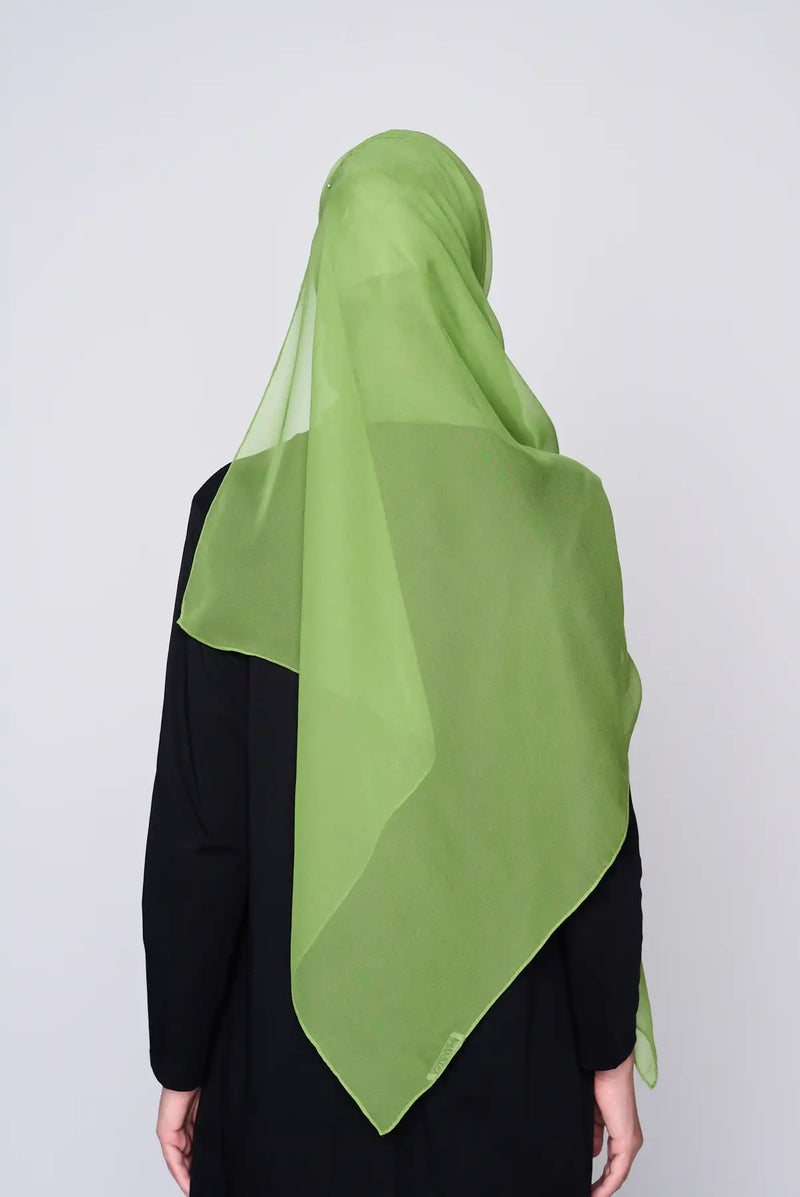 text -- crepe silk forest