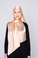text -- high gloss rose gold