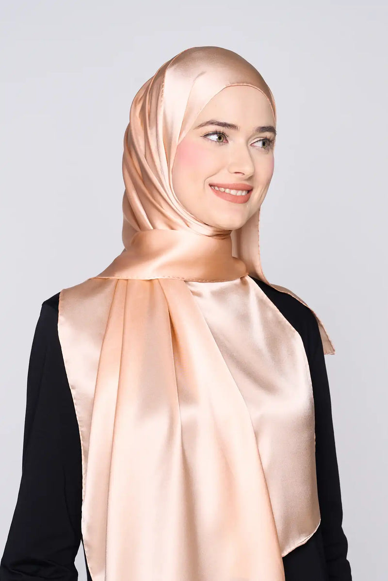 text -- high gloss rose gold