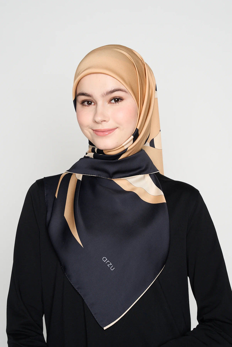 text -- ribbon soft camel