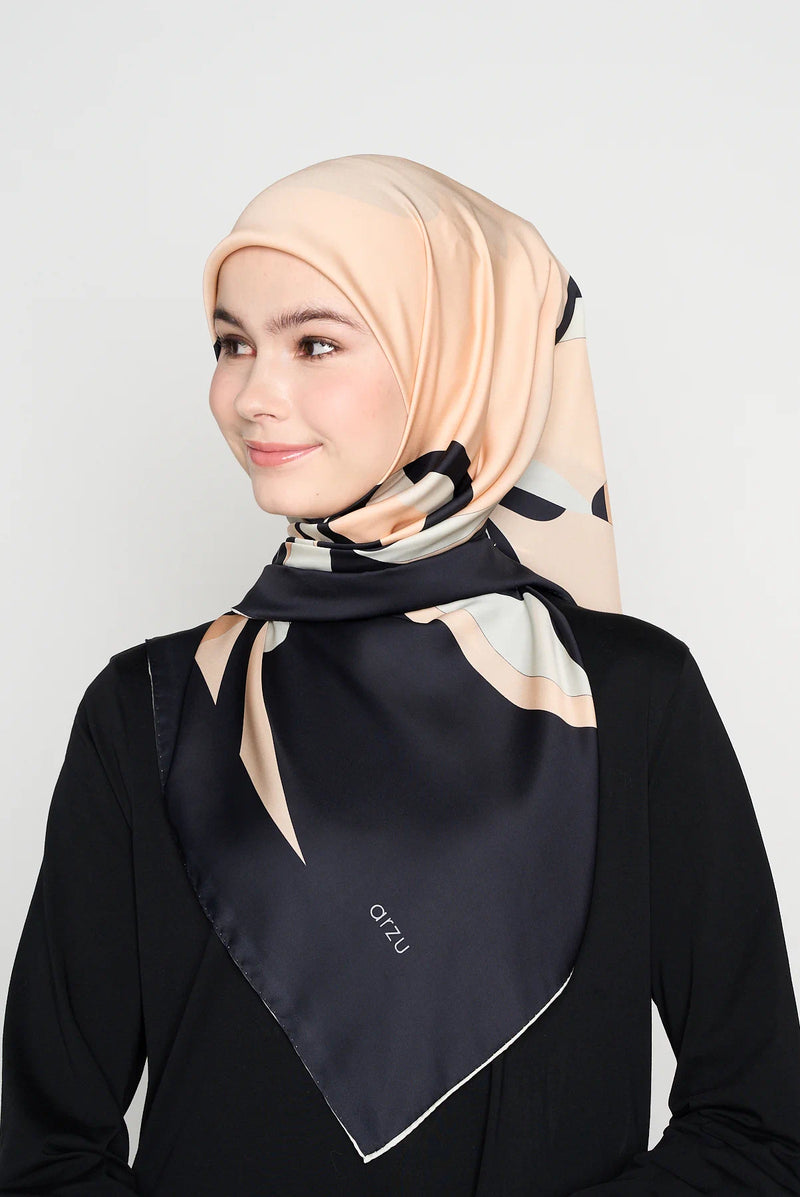 text -- ribbon soft peach