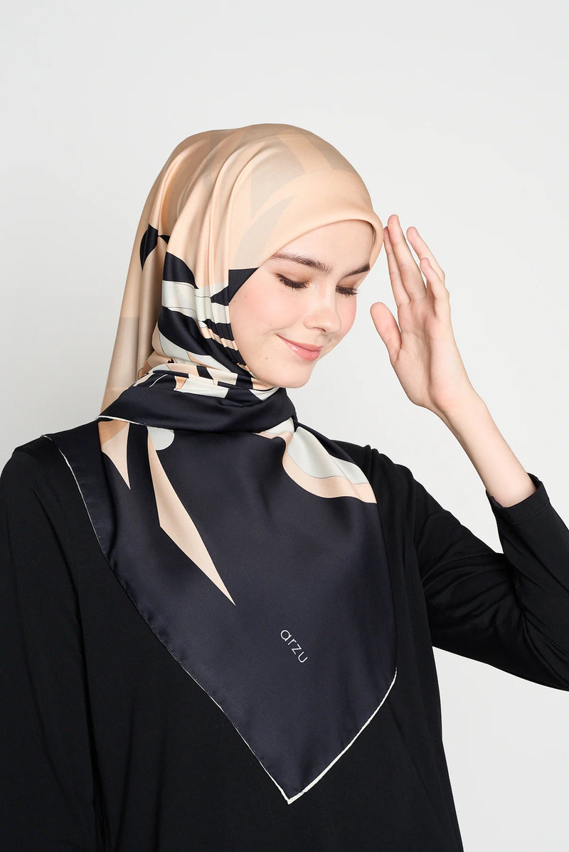 text -- ribbon soft peach